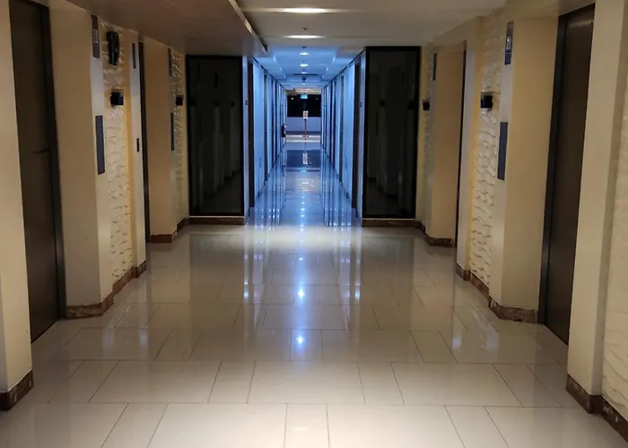 Goshen E320 Apartment *